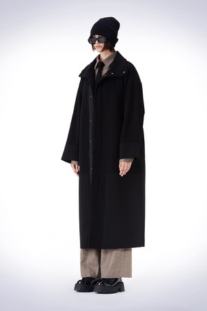 PATCH POINT LONG COAT BLACK