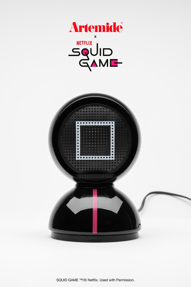 [Artemide] 오징어게임 에클리세 테이블 프론트맨은 넷플릭스(Netflix) 공식 라이센스 제품으로, 오징어 게임을 모티브로 한 한정판 조명입니다. 블랙 컬러의 스틸과 테크노폴리머 소재로 제작되었으며, 180mm x 120mm 사이즈입니다. 프론트맨 디자인이 특징이며, 제품 결함에 대해 7년 보증을 제공합니다. 테이블 조명 본체로 구성되어 있으며, 조명 기능을 제공합니다.
