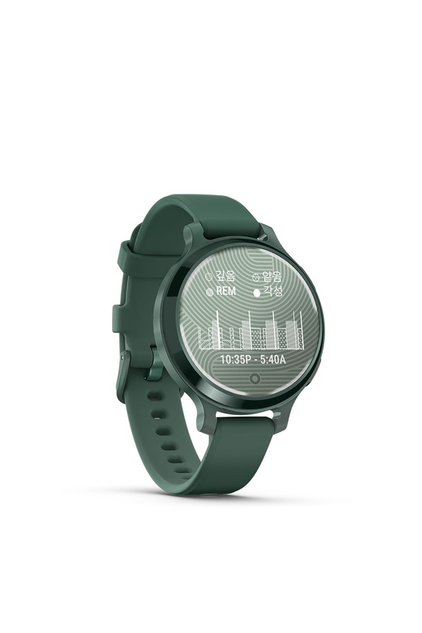 가민 릴리2 액티브 재스퍼 그린 실리콘 밴드 GPS 스마트워치입니다. 여성 사용자를 위해 디자인되었으며, 재스퍼 그린 색상의 실리콘 밴드가 특징입니다. 피트니스, 러닝, 사이클, 테니스, 골프, 요가, 일상 등 다양한 TPO에 어울리는 스포티, 미니멀, 캐주얼 스타일의 스마트워치입니다. GPS, 심박수, 수면, 산소포화도, 스트레스, 여성 건강, 운동, 스마트 알림 기능을 제공합니다. 최대 9일의 배터리 수명과 9시간의 GPS 모드를 지원하며, 14mm 퀵릴리즈 밴드와 iOS/Android 호환성을 갖췄습니다.
