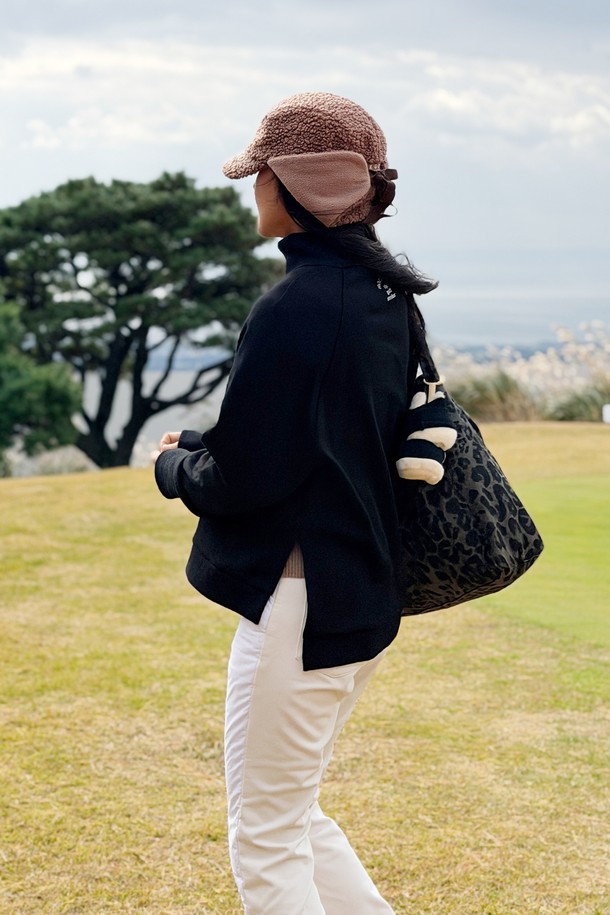 상품 슬라이드 이미지 1