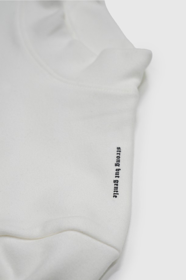 상품 슬라이드 이미지 1