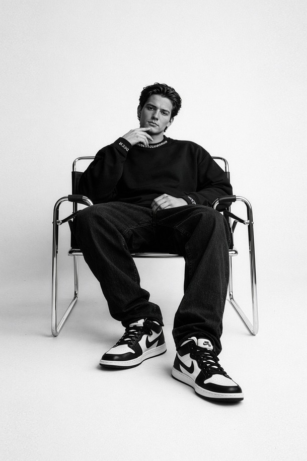 상품 슬라이드 이미지 0