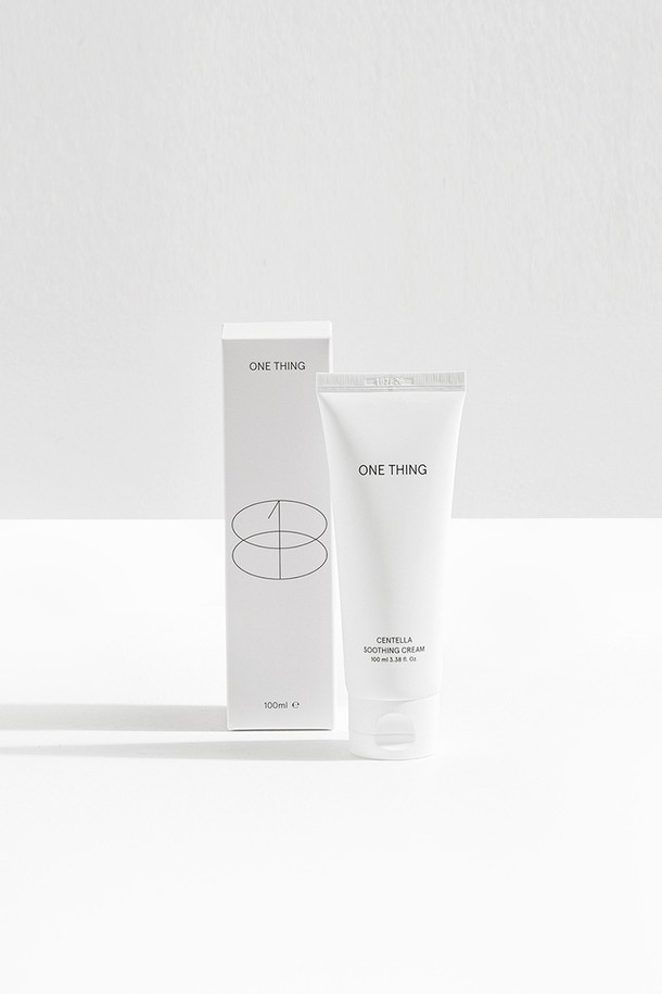 [원씽] 병풀 수딩크림 100ml(진정보습) 2세트는 병풀 추출물을 함유하여 피부 진정과 보습에 도움을 주는 크림입니다. 100ml 용량의 크림 2개와 쇼핑백으로 구성되어 피부 관리를 위한 실용적인 선택입니다. 세트 상품으로, 넉넉한 용량으로 꼼꼼하게 피부를 관리할 수 있습니다. 피부 자극 없이 순하게 사용할 수 있어 모든 피부 타입에 적합하며, 촉촉하고 건강한 피부로 가꾸는 데 도움을 줍니다. 진정 효과와 보습력을 동시에 원하는 분들께 추천합니다.
