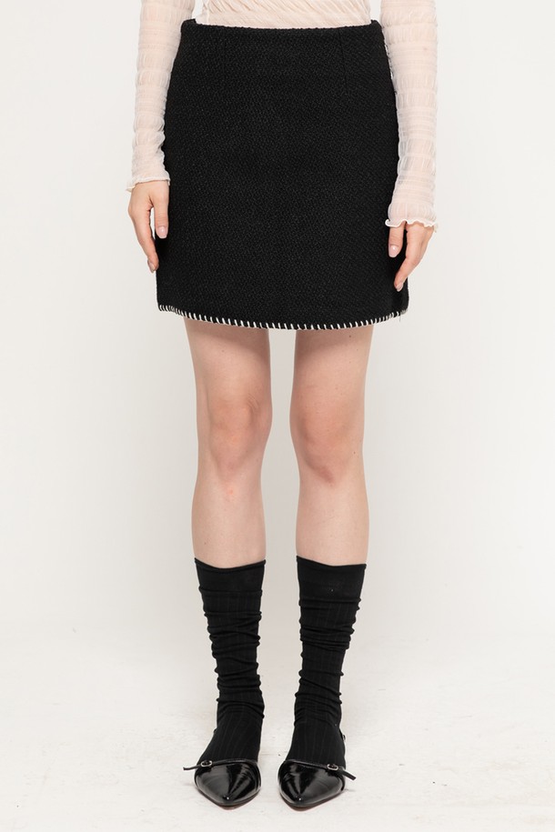 MORELIKEIT - 미니스커트 - WOOL  TWEED SLIM MINI SKIRT(IN PANTS) SET UP BLACK