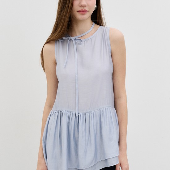 리본 넥 레이어드 민소매 블라우스 Ribbon neck layered sleeveless blouse Skyblue
