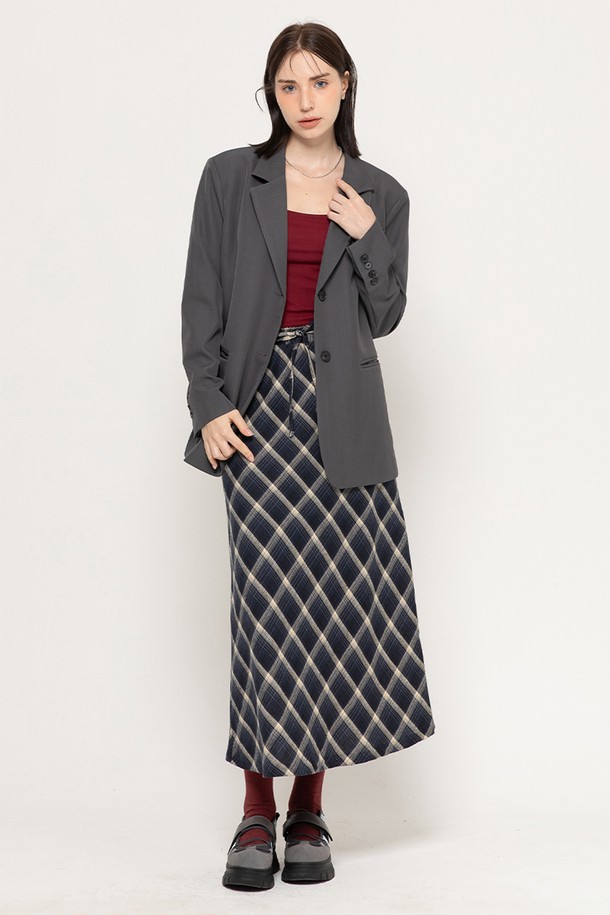 MORELIKEIT - 롱스커트 - DIA CHECK STRAP LONG SKIRT NAVY