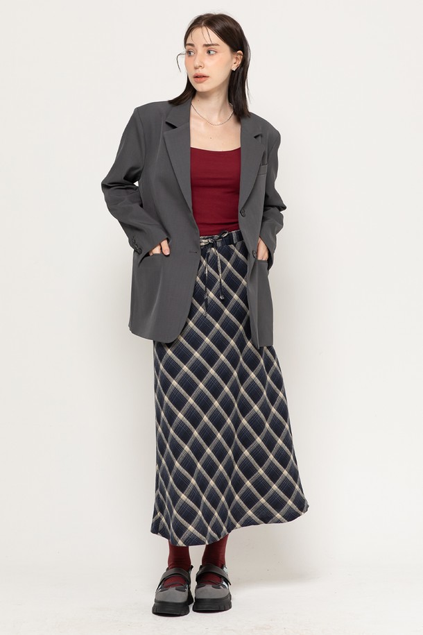 MORELIKEIT - 롱스커트 - DIA CHECK STRAP LONG SKIRT NAVY