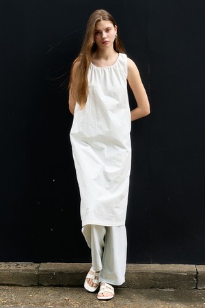 투웨이 셔링 슬리브리스 드레스 Two-way cotton sleeveless dress White