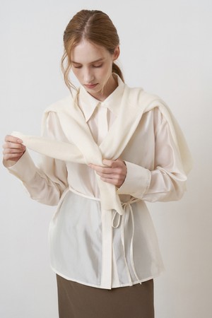 실켓 벨티드 블라우스 CREAM