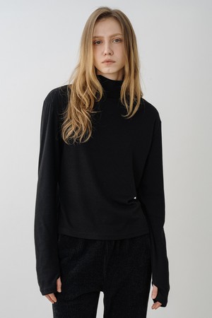 에센셜 워머 터틀넥 BLACK