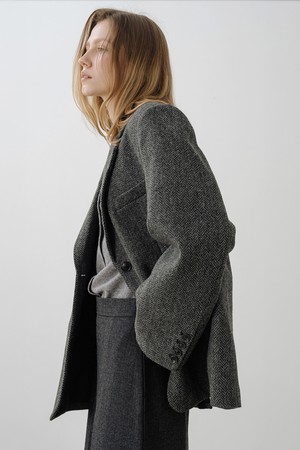 울 100 오버사이즈 해링본 싱글 자켓 CHARCOAL