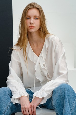 프릴 타이 블라우스 WHITE