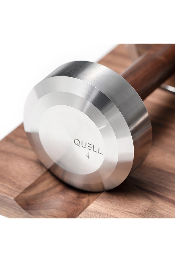 QUELL - 스포츠 용품 - QUELL Dumbbell [Sacer] 4kg / 덤벨 [사체르] 4kg