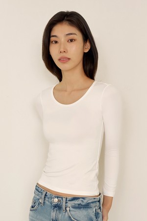 히트터치 슬림핏 U넥 베이직 티셔츠_WHITE-a