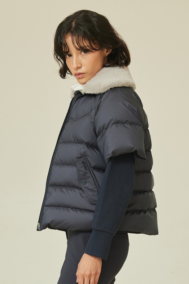 상품 슬라이드 이미지 1