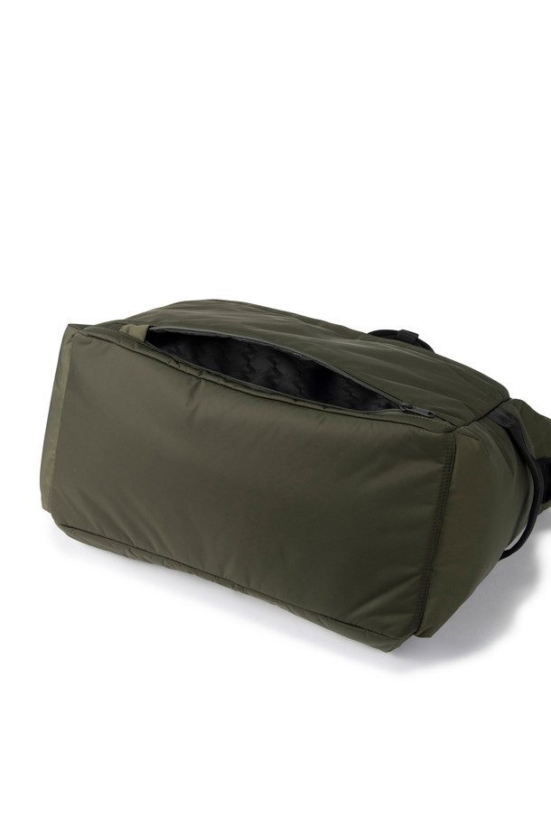 상품 슬라이드 이미지 1