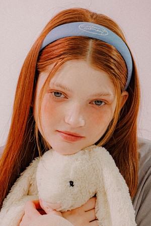 자수 레터링 헤어밴드 (스카이블루)