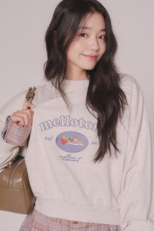 래빗 자수 스웨트셔츠 (2color)