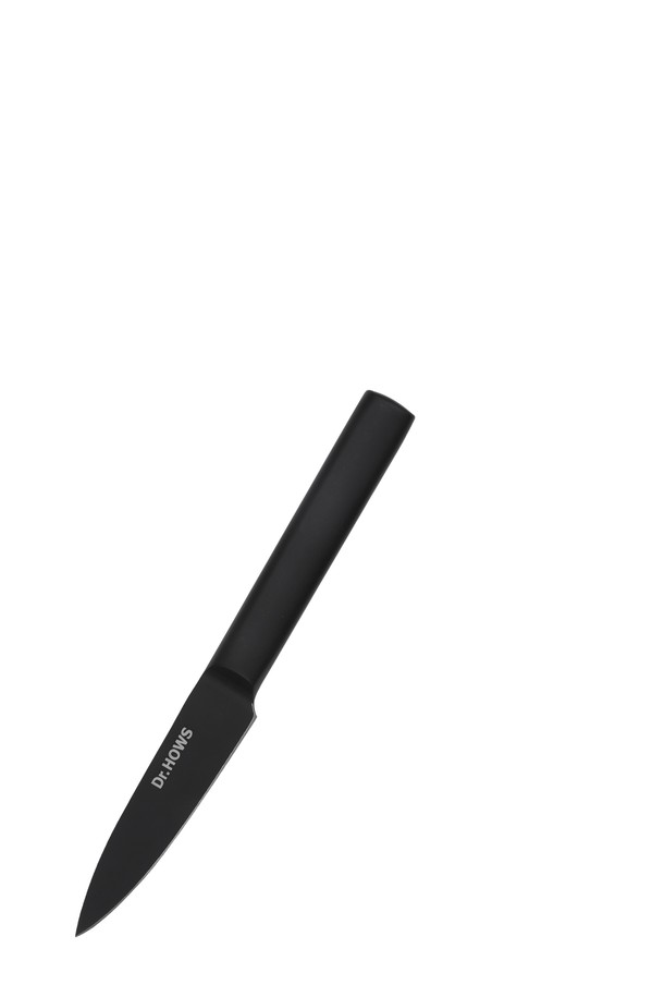 닥터하우스 데일리 소도 블랙/주방칼은 과일 및 채소 손질에 최적화된 주방용품입니다. 스테인리스 스틸과 세라믹 코팅의 조합으로 제작되어 뛰어난 내구성과 위생적인 사용이 가능합니다. 논스틱 코팅 처리로 식재료가 칼날에 달라붙지 않아 깔끔한 손질을 도와주며, 일체형 디자인으로 세척이 용이합니다. 심플하고 세련된 블랙 컬러의 원피스 디자인은 주방의 품격을 높여줍니다. 날 길이는 84mm, 전체 길이는 180mm, 무게는 71g으로 설계되었습니다.
