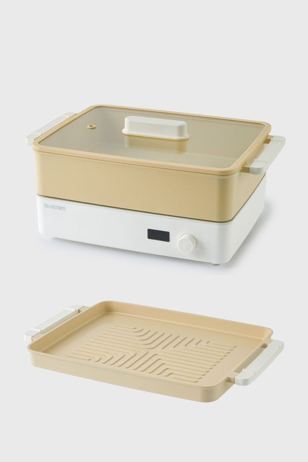 **닥터하우스 도란도란 전기 핫플레이트 멀티쿠커 풀세트 (팬+냄비) 리드옐로우**는 멀티쿠킹과 전기 가열 기능을 갖춘 제품입니다. 핫플레이트와 팬, 냄비로 구성되어 있으며, 분리형 디자인으로 사용 및 보관이 용이합니다. 플라스틱과 알루미늄 소재를 사용하여 제작되었고, 이동식으로 편리하게 사용할 수 있습니다. 색상은 화이트, 베이지, 옐로우 3가지로 제공되며, 조리기구 세트가 포함되어 있어 다양한 요리를 즐길 수 있습니다. 컴팩트한 디자인으로 공간 활용도를 높였습니다.
