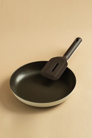 닥터하우스 NEW 네오 인덕션호환 후라이팬 28cm(뒤집개 포함)