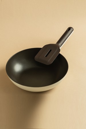 닥터하우스 NEW 네오 인덕션호환 궁중팬/웍 28cm(뒤집개 포함)