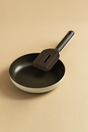 닥터하우스 NEW 네오 인덕션호환 후라이팬 24cm(뒤집개 포함)