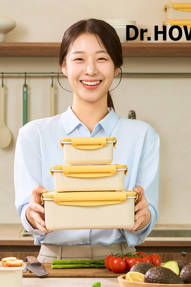 닥터하우스 오래 신선 항균 밀폐용기 나눔 530ml 2칸은 식품 보관, 반찬통, 도시락 용도로 사용 가능한 다용도 밀폐용기입니다. 식품용 플라스틱, 키토산, 제올라이트 소재로 제작되어 99.99% 항균, 95.8% 탈취 효과를 제공하며, 2주 이상 신선도 유지가 가능합니다. 2칸 분리형으로 음식물 혼합을 방지하고, 스트레이너가 포함되어 있어 더욱 편리합니다. 전자레인지, 식기세척기, 냉동 보관이 모두 가능하며, 적층하여 공간 활용도를 높일 수 있습니다. BPA-free 제품으로 안심하고 사용할 수 있습니다.
