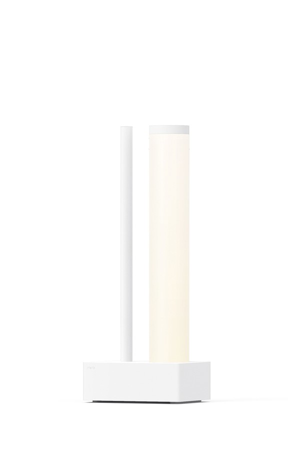 [미로] 10L 대용량 자동습도조절 복합식 가습기 miro-twin (ioT 포함)은 UV 살균, 자동습도조절, IoT 연동, 타이머, 무드등 기능을 갖춘 실내용 가습기입니다. 10L 대용량의 분리형 수조와 무빙휠, 미니멀 디자인이 특징이며, 버튼식, 리모컨, IoT를 통해 조작할 수 있습니다. 21.8dB의 저소음, UV 바이러스 99.99% 살균, 2단계 가습온도 조절, 2가지 컬러 무드등, 6버튼 미니 리모컨, 2-4-8시간 타이머 기능이 포함되어 있습니다.
