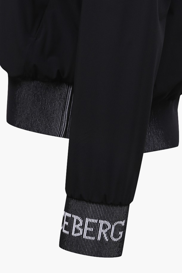 상품 슬라이드 이미지 1