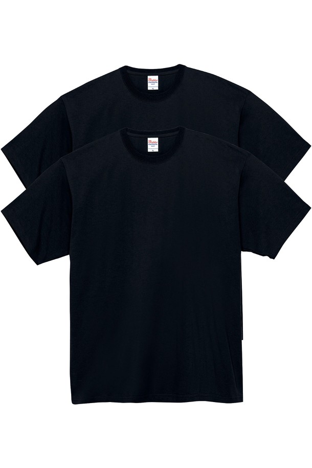 **[1+1] 148-HVT 헤비웨이트 무지 반팔 티셔츠**는 250g/m²의 14수 헤비웨이트 면 소재로 제작되어 탄탄한 내구성을 자랑합니다. 라운드넥에 유니섹스 핏으로 제작되어 편안한 착용감을 선사하며, 봄, 여름 시즌 데일리룩으로 활용하기 좋습니다. 목 늘어남 방지 테이프 마감과 이중 스티치, 사이드 심 제거로 꼼꼼하게 마감하여 퀄리티를 높였습니다. 화이트 그레이, 네이비, 아미 그린, 버건디, 블랙 등 베이직한 5가지 컬러로 출시되어 캐주얼, 미니멀, 클래식 스타일 모두 소화 가능합니다. 동네 마실룩, 여행룩 등 다양한 시간과 장소와 상황에 활용해보세요.