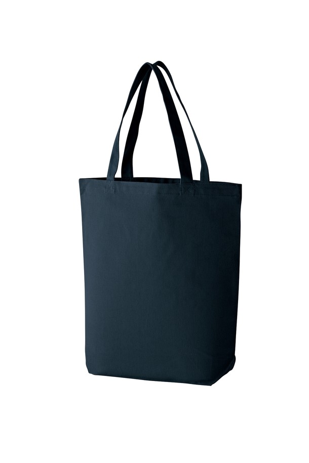 [유니섹스] 777-SCT 무지 캔버스 에코백은 내추럴, 네이비, 블랙 색상으로 제공되는 기본 스탠다드 디자인의 사각 캔버스 가방입니다. 스몰, 미디엄, 라지 사이즈로 출시되었으며, 에코마크 인증을 받은 다용도 활용이 가능한 무지 에코백입니다. 오픈형 잠금 방식과 손잡이가 있어 편리하게 사용할 수 있습니다.
