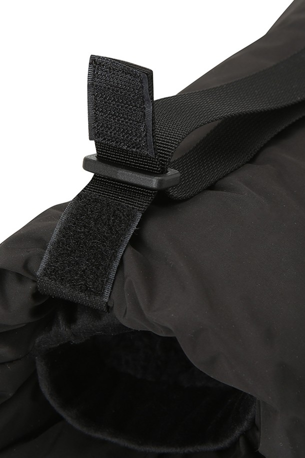 상품 슬라이드 이미지 0