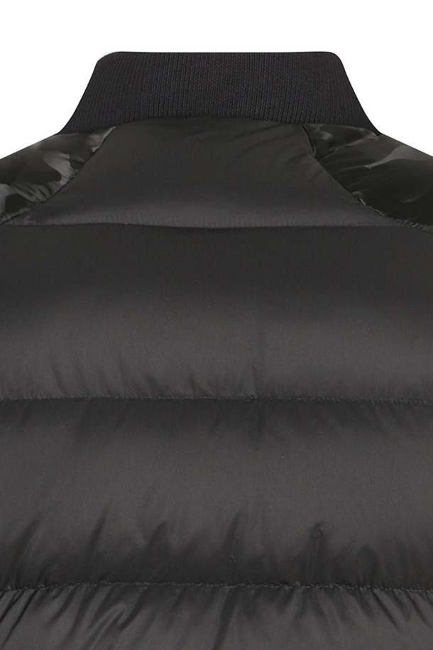 상품 슬라이드 이미지 0