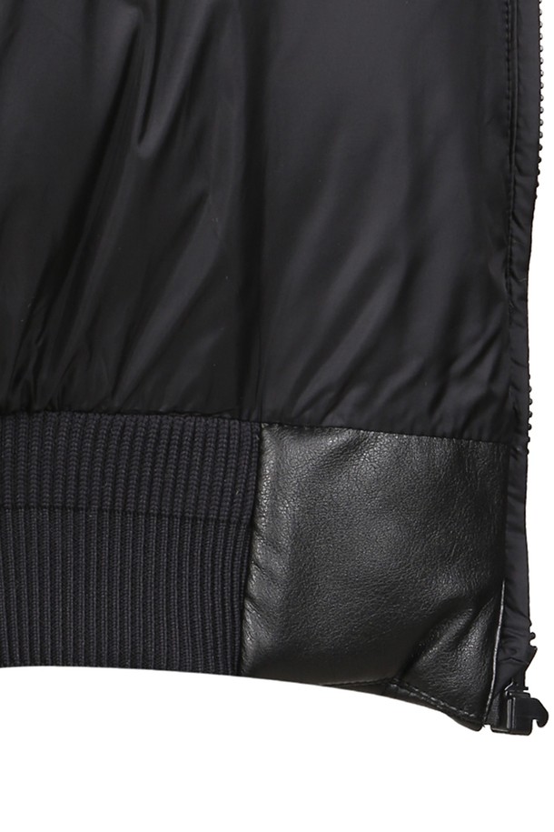 상품 슬라이드 이미지 1