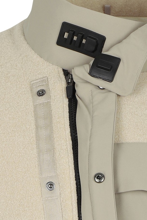 상품 슬라이드 이미지 1