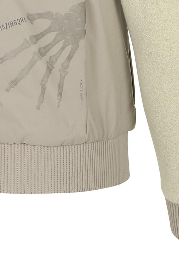 상품 슬라이드 이미지 0