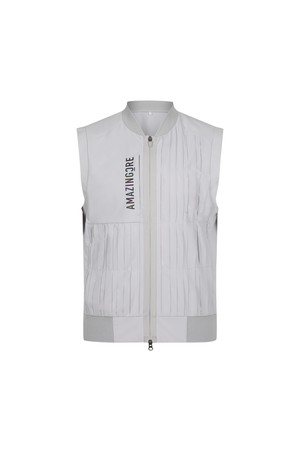 남성 3D 테크빌딩 플리츠 베스트_A61MVT0304_GREY-a