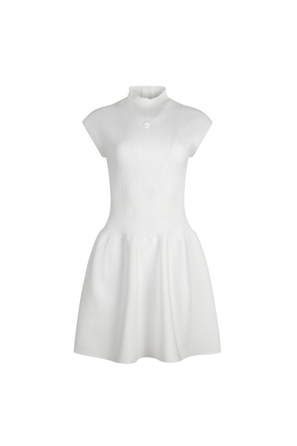 상품 슬라이드 이미지 0