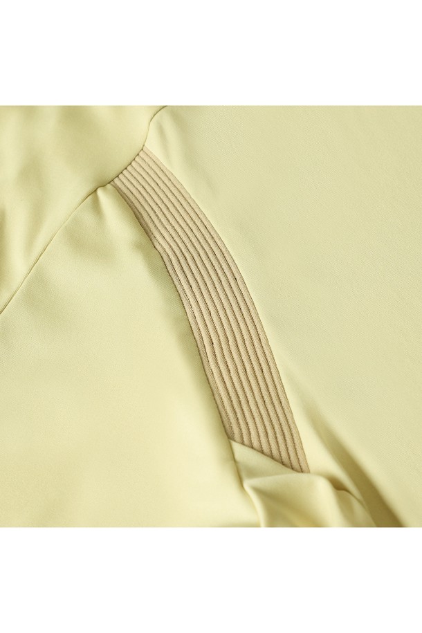 상품 슬라이드 이미지 0