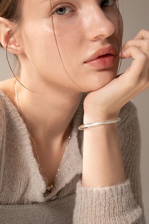 슬랜트 뱅글팔찌 silver 16-17cm