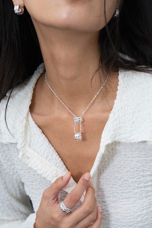 모멘텀 네크리스 목걸이 silver