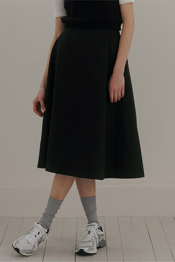 BLANK03 - 롱스커트 - structured cotton blend skirt (black)