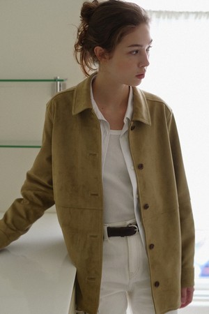 belted suede shirt jacket (vintage beige)