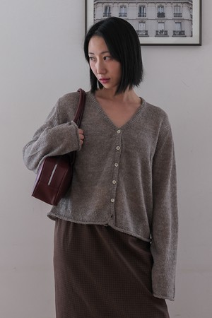 V넥 버튼업 울 알파카 니트 가디건_3COLOR
