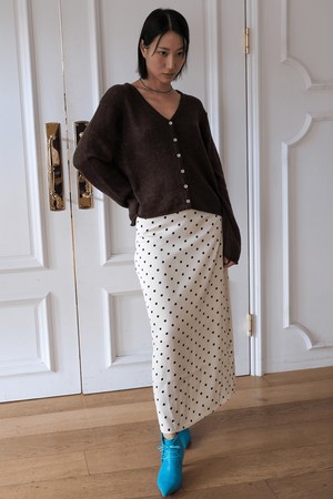 V넥 버튼업 울 알파카 니트 가디건_3COLOR