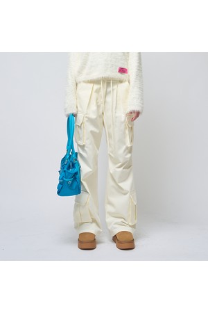 4카고 포켓 핀턱 키링 스트레이트 팬츠