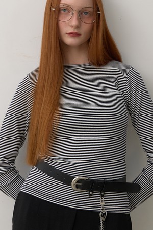 노아 스티치 스트라이프 티셔츠_네이비