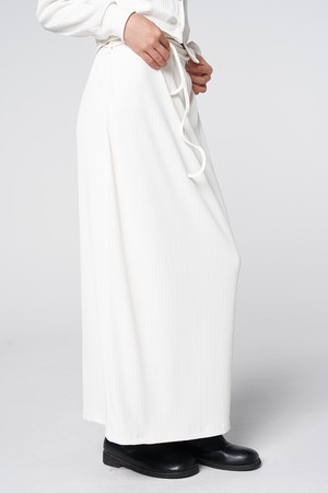 벨트 디테일 롱 스커트