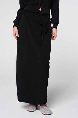 벨트 디테일 롱 스커트
